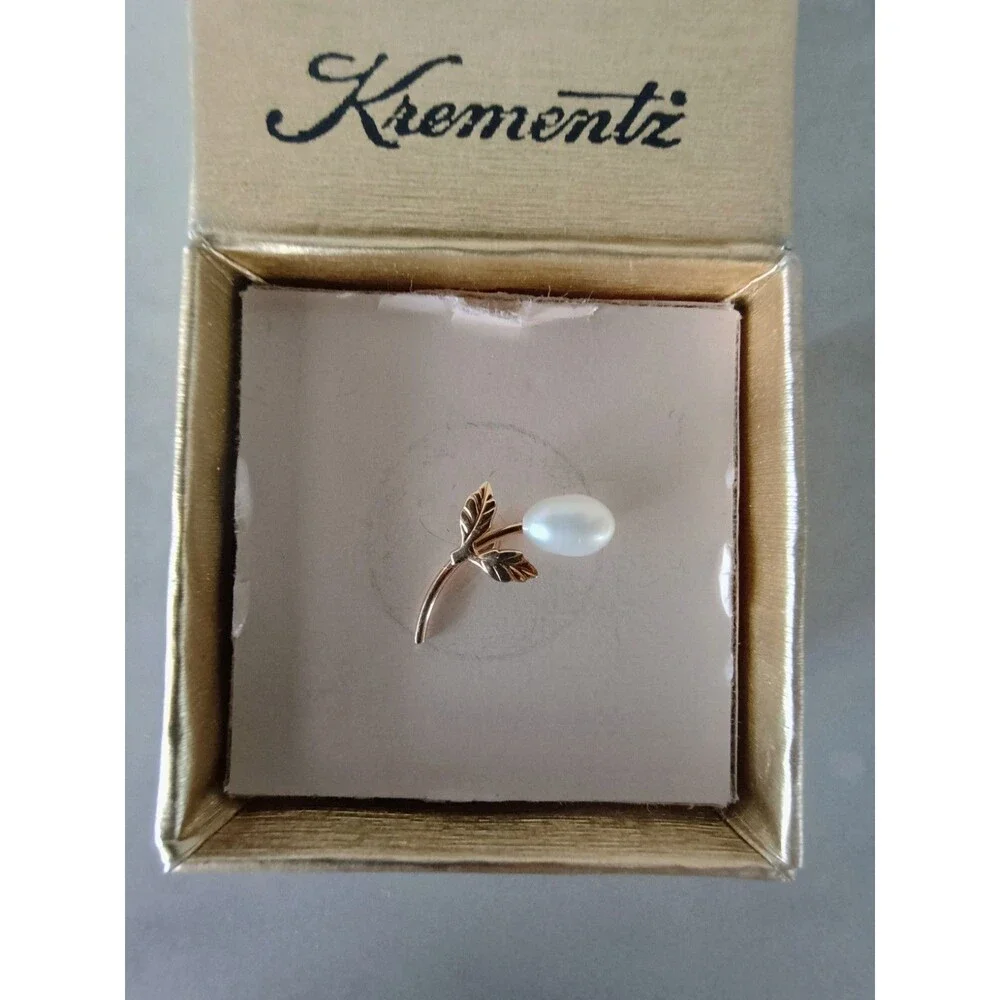 KREMENTZ Vintage Dainty Pearl + Gold Mini Flower Stem Pin With box